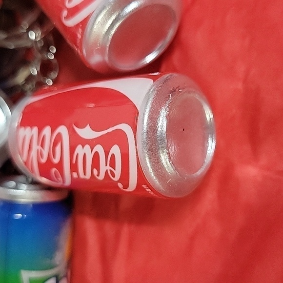 Lot of (24) Mini Soda Can Keychains - Picture 7 of 8